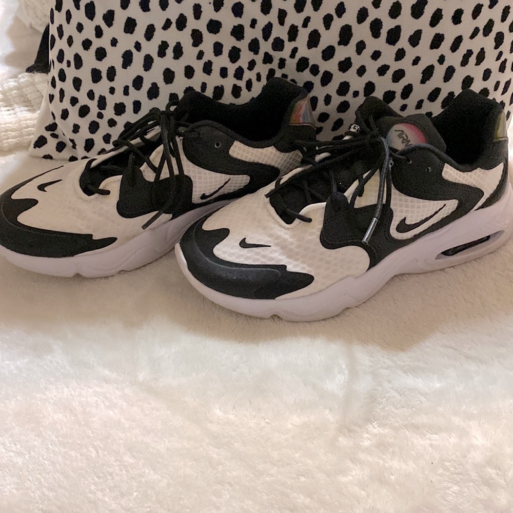 Women’s Nike Air Max 2X ‘White Black’ Sneakers